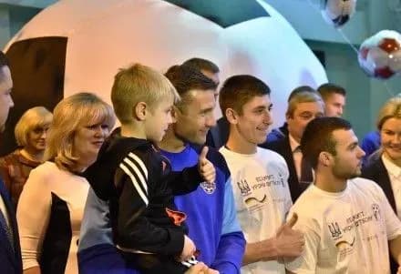 a-shevchenko-vidvidav-futbolniy-festival-u-kharkovi