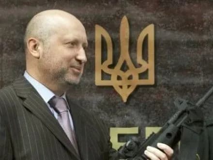 o-turchinov-privitav-z-morskikh-pikhotintsiv-zi-svyatom