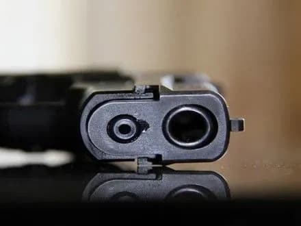 zhiteliv-kropivnitskogo-suditimut-za-rozbiyniy-napad-na-pidpriyemtsya-ta-yogo-donku