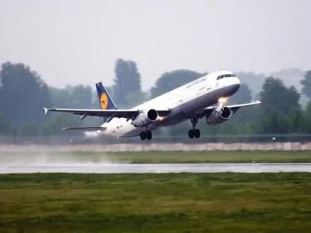 zavtra-u-borispoli-skasuyut-sim-reysiv-cherez-strayk-pilotiv-lufthansa