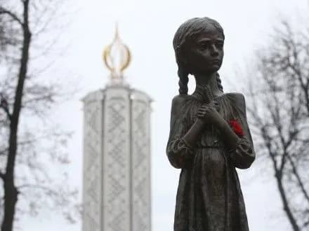 prezident-pidpisav-ukaz-pro-zakhodi-u-nastupnomu-rotsi-u-zvyazku-z-85-mi-rokovinami-golodomoru-dopovneno