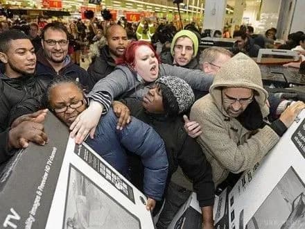 v-chornu-pyatnitsyu-zastrelili-dvokh-amerikantsiv