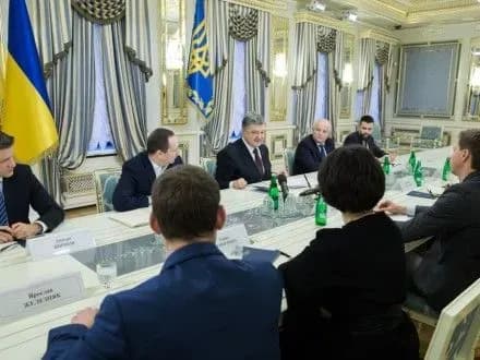 prezident-pidpisav-zakon-yakiy-dozvolyaye-ukladati-elektronni-kontrakti