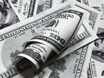 kurs-gotivkovogo-dolara-ne-zminivsya-46