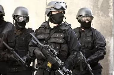 ozbroyenogo-cholovika-politseyski-zatrimali-u-poltavi