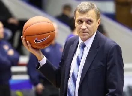 ukrayinskiy-trener-k-bolshakov-ocholiv-italiyskiy-bk-kantu