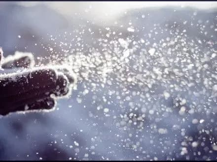 sogodni-v-kiyevi-ochikuyetsya-nevelikiy-pomirniy-snig