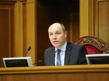 a-parubiy-vidkriv-vechirnye-zasidannya-vr-22