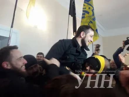 apelyatsiyniy-sud-vinnitskoyi-oblasti-zvilniv-yuriya-pavlenka-z-pid-varti