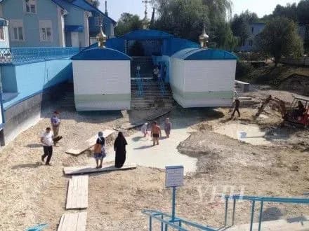 u-kupeli-dzherela-svyatoyi-anni-na-rivnenschini-zyavilasya-voda