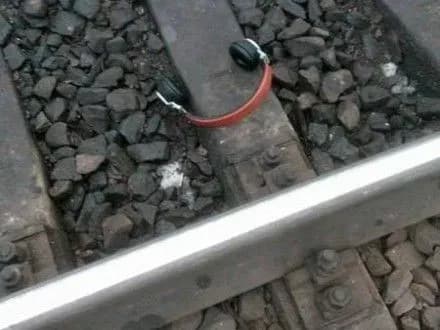 u-lvovi-bilya-koliyi-znayshli-tilo-divchinki