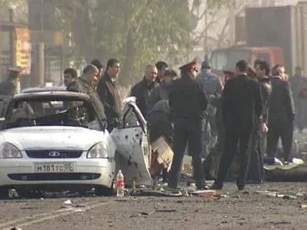 strilyanina-u-groznomu-zaginuv-politseyskikh-i-grupa-boyovikiv