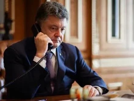 p-poroshenko-zatelefonuvav-do-zvilnenogo-kiborga-t-kolodiya-ta-yogo-materi