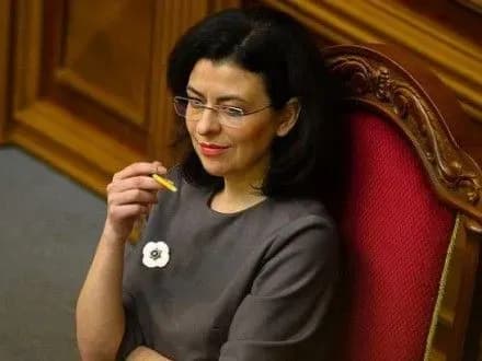 byudzhetniy-komitet-rozglyane-proekt-zakonu-pro-derzhbyudzhet-2017-ne-ranishe-nizh-za-godinu-o-siroyid