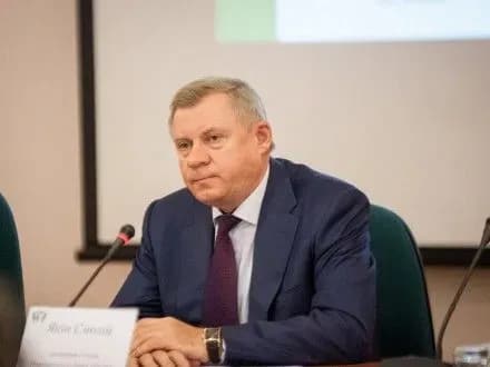 ya-smoliy-narazi-znyati-vsi-obmezhennya-po-operatsiyakh-schodo-operatsiy-u-privatbanku