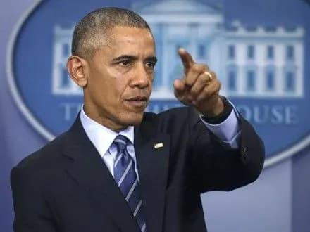 b-obama-pidpisav-zakon-scho-obmezhuye-viyskovu-spivpratsyu-z-rosiyeyu