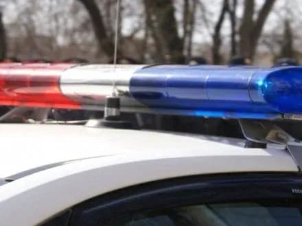 stan-cholovika-ta-zhinki-yakikh-poranili-pid-chas-strilyanini-u-tsentri-kiyeva-stabilniy-politsiya