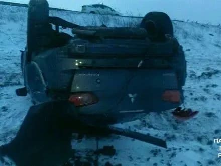 u-rivnomu-vodiy-vtikav-vid-patrulnikh-i-perekinuvsya