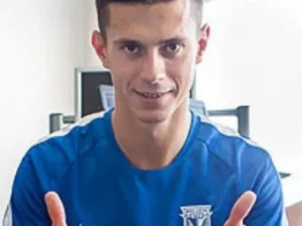 futbolist-karpat-v-kostevich-pereyshov-do-polskogo-fk-lekh