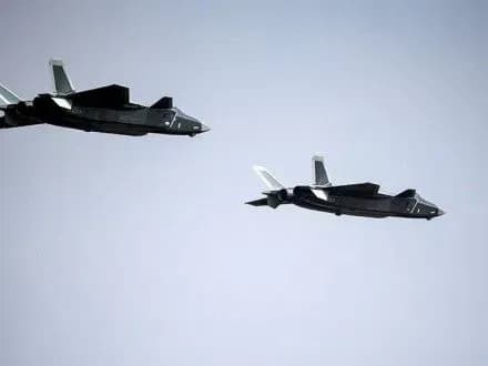 v-yaponiyi-cherez-silni-snigopadi-skasuvali-mayzhe-60-aviareysiv