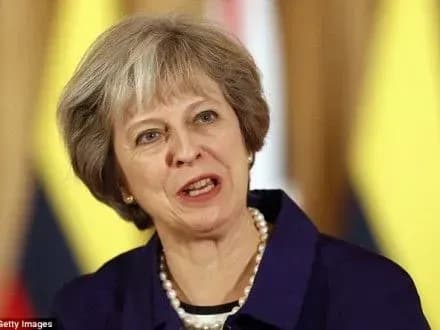 t-mey-ozvuchit-sviy-plan-schodo-brexit-u-vivtorok