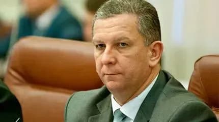 polovina-pratsezdatnikh-ukrayintsiv-platyat-vneski-do-pensiynogo-fondu-a-reva