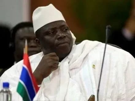 noviy-prezident-gambiyi-povernuvsya-do-krayini