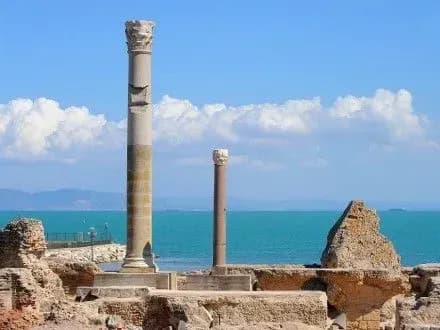 naydeshevshim-mistom-dlya-pereyizdu-stav-tunis