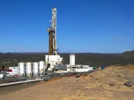 v-islandiyi-zavershilosya-burinnya-nayglibshoyi-vulkanichnoyi-sverdlovini-v-sviti