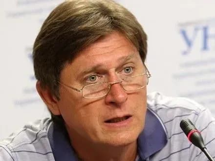 d-tramp-khoche-pochuti-vid-p-poroshenka-ukrayinsku-versiyu-podiy-pid-avdiyivkoyu-v-fesenko