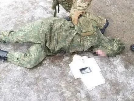 donetskogo-politseyskogo-zatrimali-na-khabari