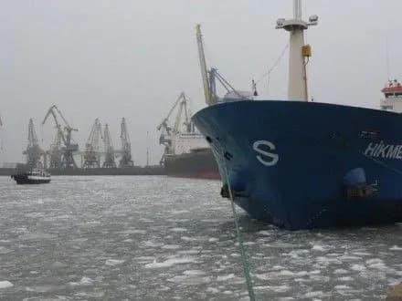 u-morskomu-portu-chornomorsk-ogolosili-lodovu-kampaniyu