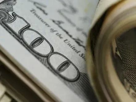 mizhbank-zakrivsya-na-rivni-26-95-26-99-grn-za-dolar