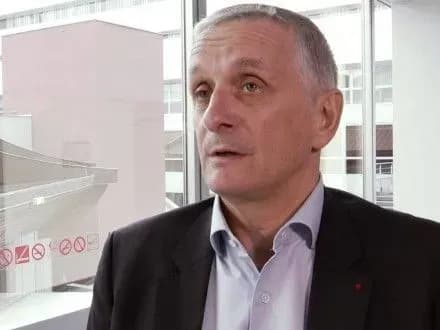 svitoviy-ekspert-obgovoriv-z-ukrayinskoyu-vladoyu-modeli-organizatsiyi-gralnogo-biznesu