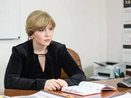 schoroku-ukrayintsi-spozhivayut-blizko-24-mln-dekalitriv-nelegalnogo-alkogolyu-ekspert