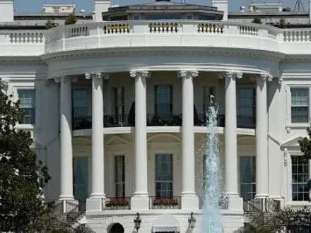 zmi-biliy-dim-maye-namir-zarakhuvati-iranskiy-korpus-vartovikh-do-teroristiv