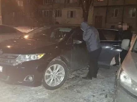 chernigivskogo-posadovtsya-zatrimali-na-vidkati-v-40-tis-dolariv