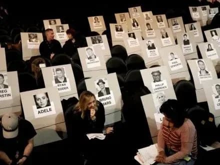 muzichni-premiyi-grammy-v-59-y-raz-pochali-rozdavati-v-ssha