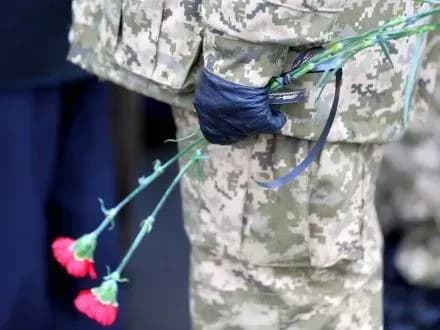 general-polkovnika-g-vorobyova-pokhovali-na-baykovomu-kladovischi