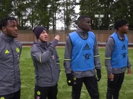 gravtsi-chelsi-proyshli-viprobuvannya-z-gri-fifa-17-v-realnomu-zhitti