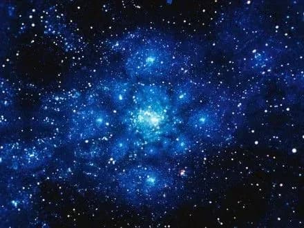 astrofiziki-viyavili-novu-gigantsku-galaktiku