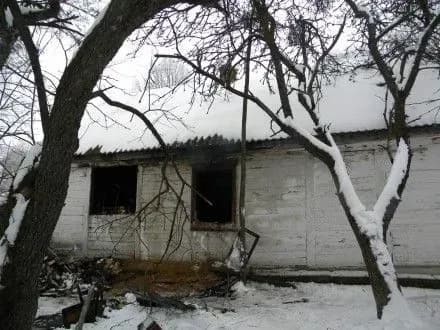 vnaslidok-pozhezhi-na-khmelnichchini-zaginuli-mati-z-sinom