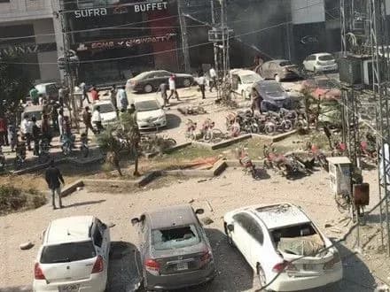 vosmero-lyudey-zaginuli-vnaslidok-vibukhu-v-pakistani