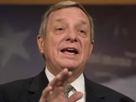 dvoye-demokrativ-z-ssha-zaklikali-nadati-ukrayini-letalnu-zbroyu