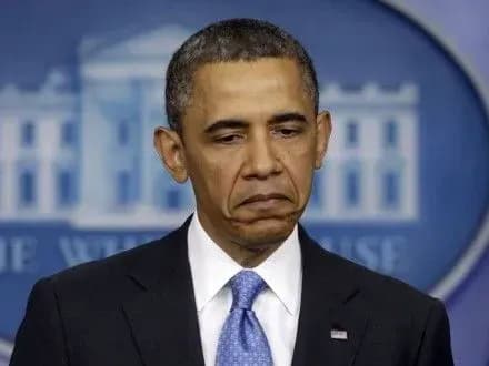 frantsuzki-aktivisti-khochut-visunuti-b-obamu-v-kandidati-na-post-prezidenta