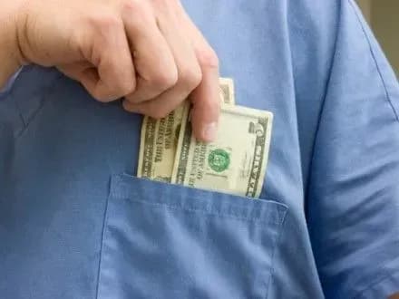 sbu-zatrimala-na-khabari-likarya-akademiyi-sukhoputnikh-viysk