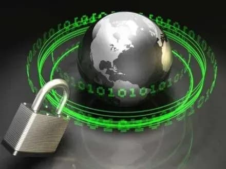 doktrinu-informbezpeki-zatverdili-zadlya-protidiyi-ruynivnomu-informatsiynomu-vplivu-rosiyi-ap