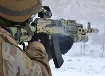 vnaslidok-obstriliv-na-luganschini-poraneno-troye-ukrayinskikh-viyskovikh