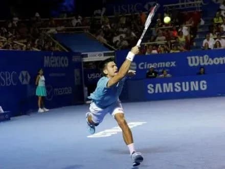 tenisist-n-dzhokovich-ne-zmig-probitisya-u-pivfinal-turniru-v-akapulko