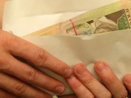 na-khabari-zatrimali-kerivnika-servisnogo-tsentru-mvs-na-zhitomirschini